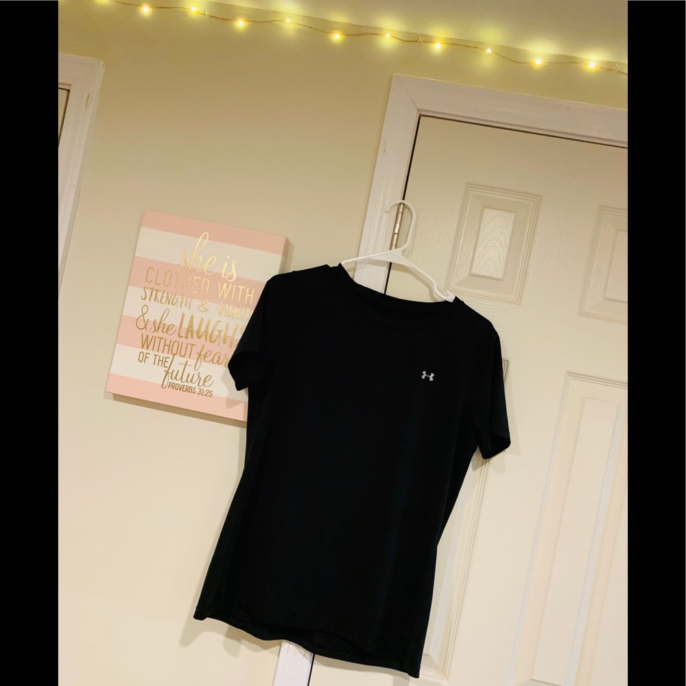 Black Under Armour T-Shirt